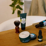 Erkekler için Maca Root ve Aloe Yumuşatıcı Tıraş Kremi